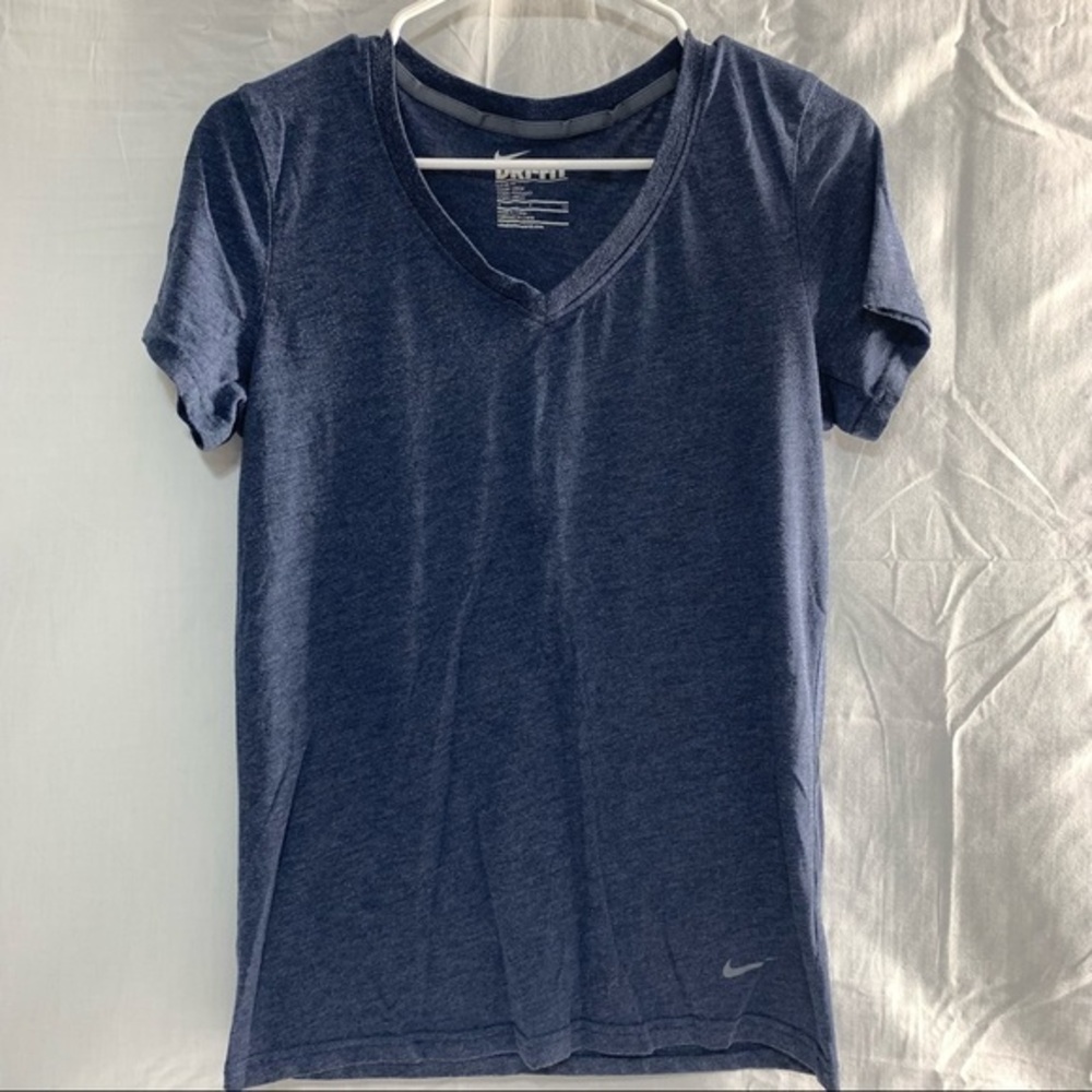 Nike dri fit top
